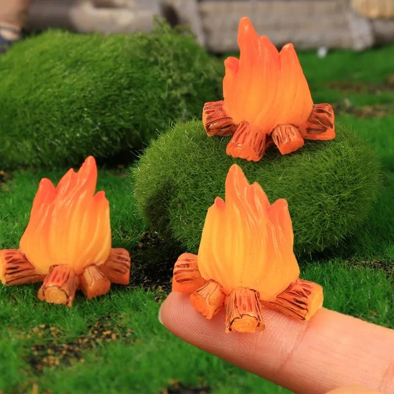 10PCS Mini Campfire Models Fake Fire Resin Flame Artificial Micro Miniatures Fireplace Dollhouse Micro Landscaping Ornaments