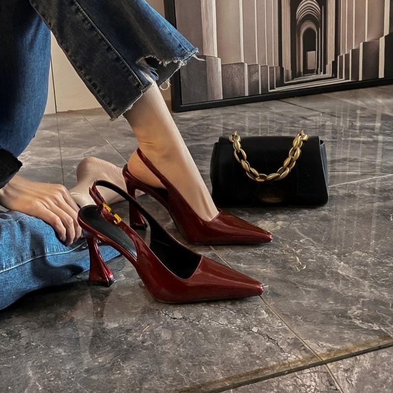 Fashion Women's Pumps Sexy Pointe High Heels Sandals Fashion Patent Leather High Heels Elegant Temperament High Heeled Sandals for Women