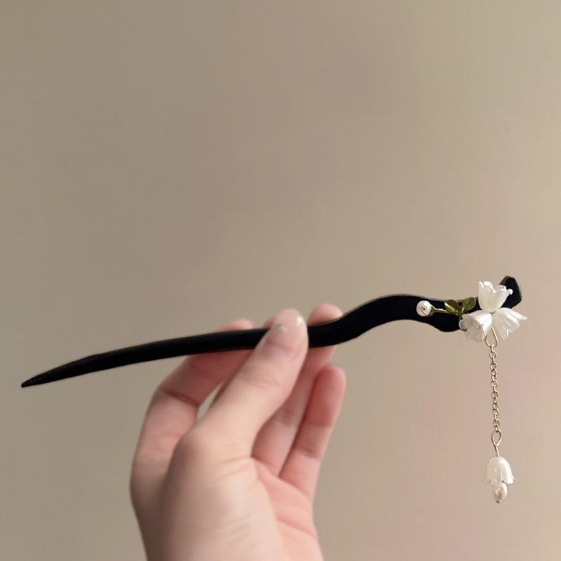 New Chinese Retro Style Elegant Bell Orchid Pendant Women's Wooden Hairpin Horse Face Skirt Hanfu Qipao Fashion Accessories