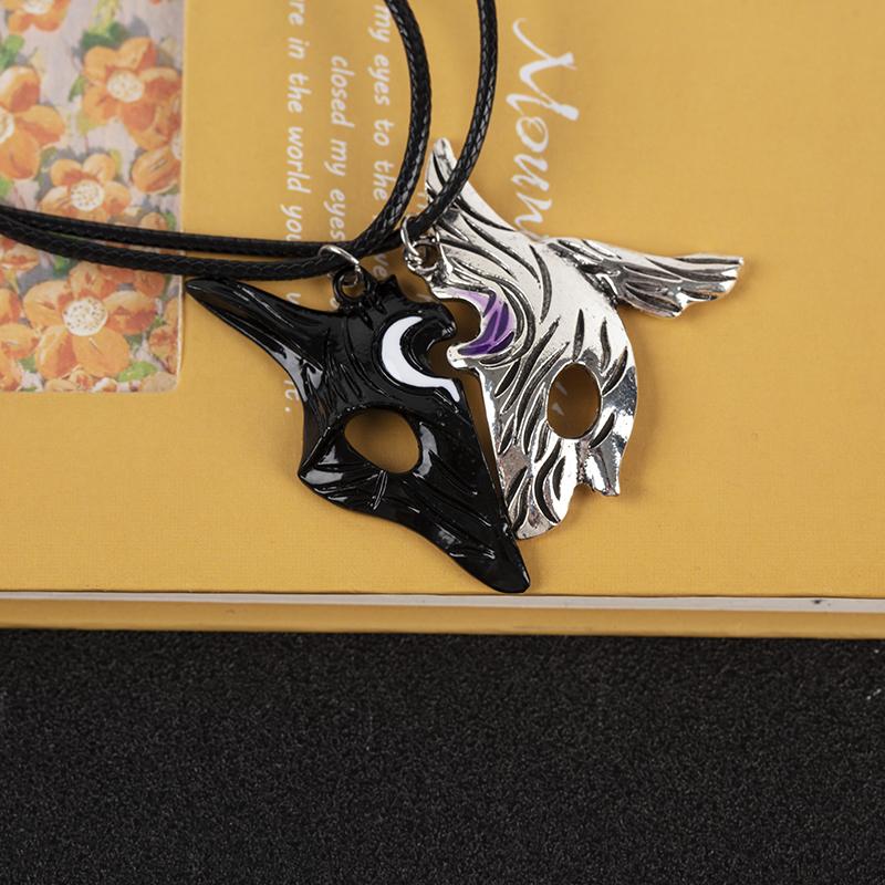 1Pair Asymmetric Sheep Wolf Pendant Personalized Animal Mask Two Color Necklace Trend Jewelry Personality Creative Gift