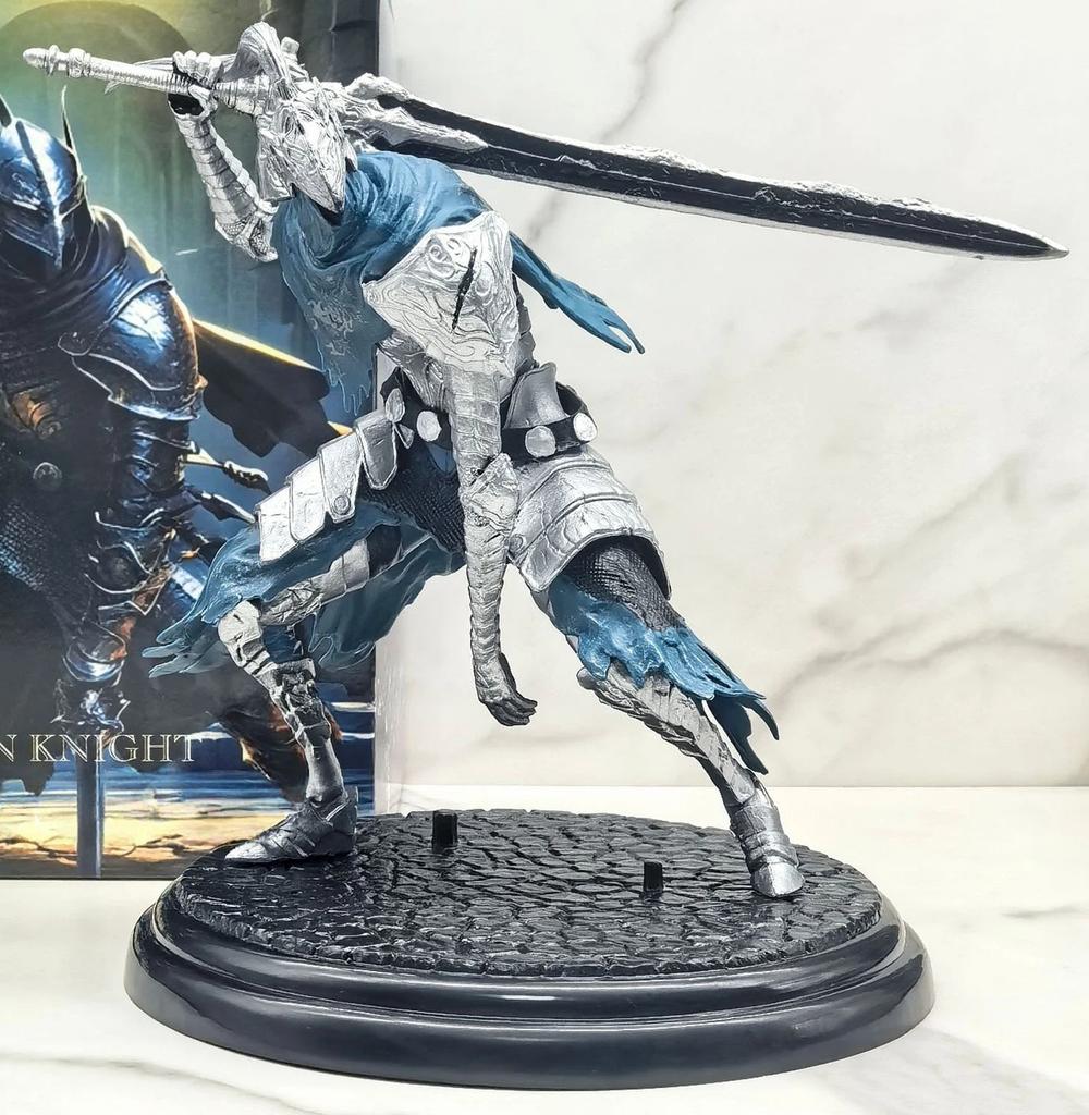 New Product In Stock Dark Souls Figurine High-Ranking Hanfa Knight Abyssal Traveler Artorius Soldier Model Doll Sculpture