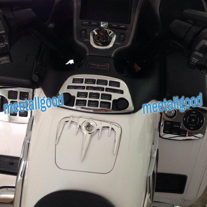 Chrome Motorcycle Fairing Gas Tank Door Trim Decoration Bokykits Parts for Honda Gold Wing GL 1800 2001-2011 GL1800