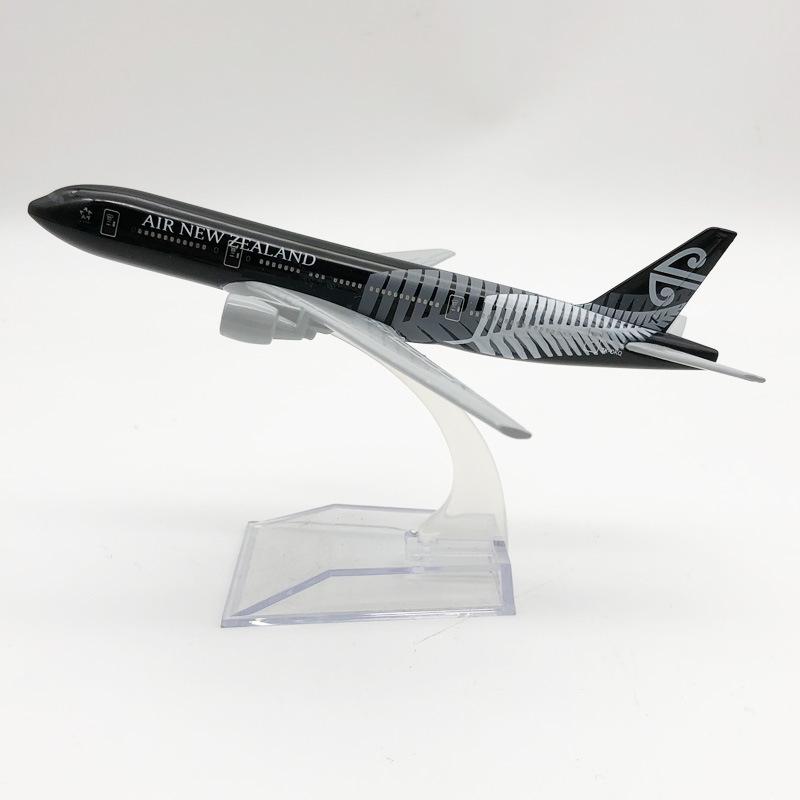 

16cm Alloy Airplane Model New Zealand 777 Collectible With Landing Gear Children s Toy Gift