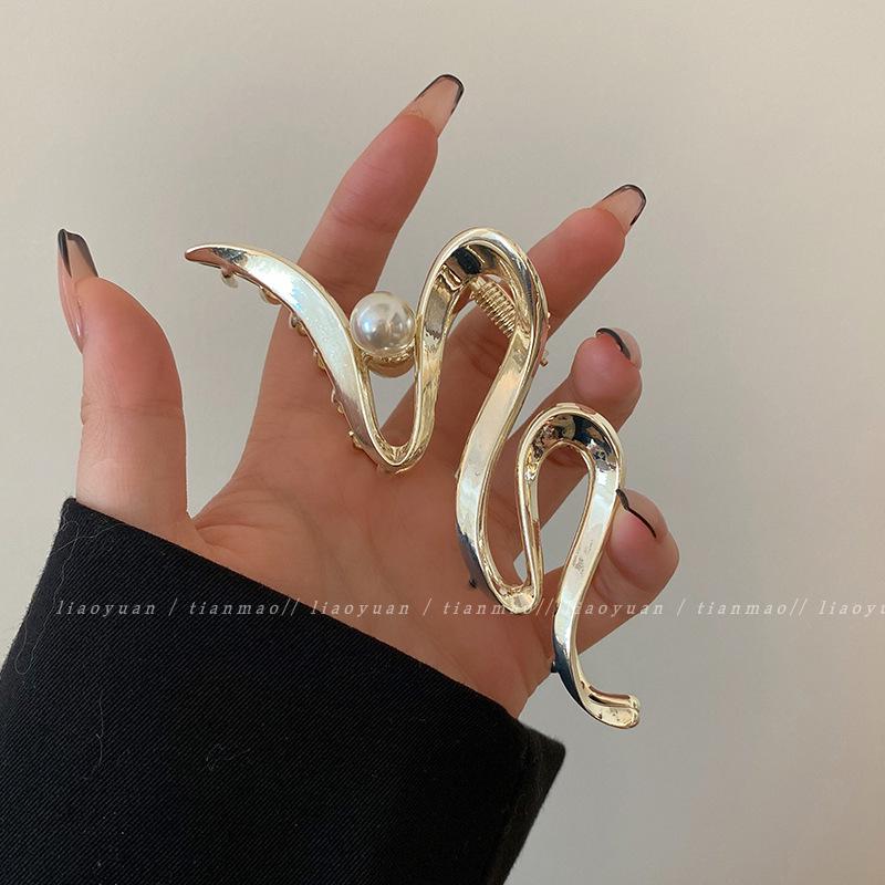 High-End Large Metal Claw Hair Clip for Women - Elegant Updo Accessory