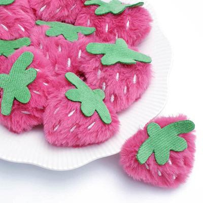 Flauschige Frucht Erdbeerpuppe Schlüsselanhänger Schlüsselhalter