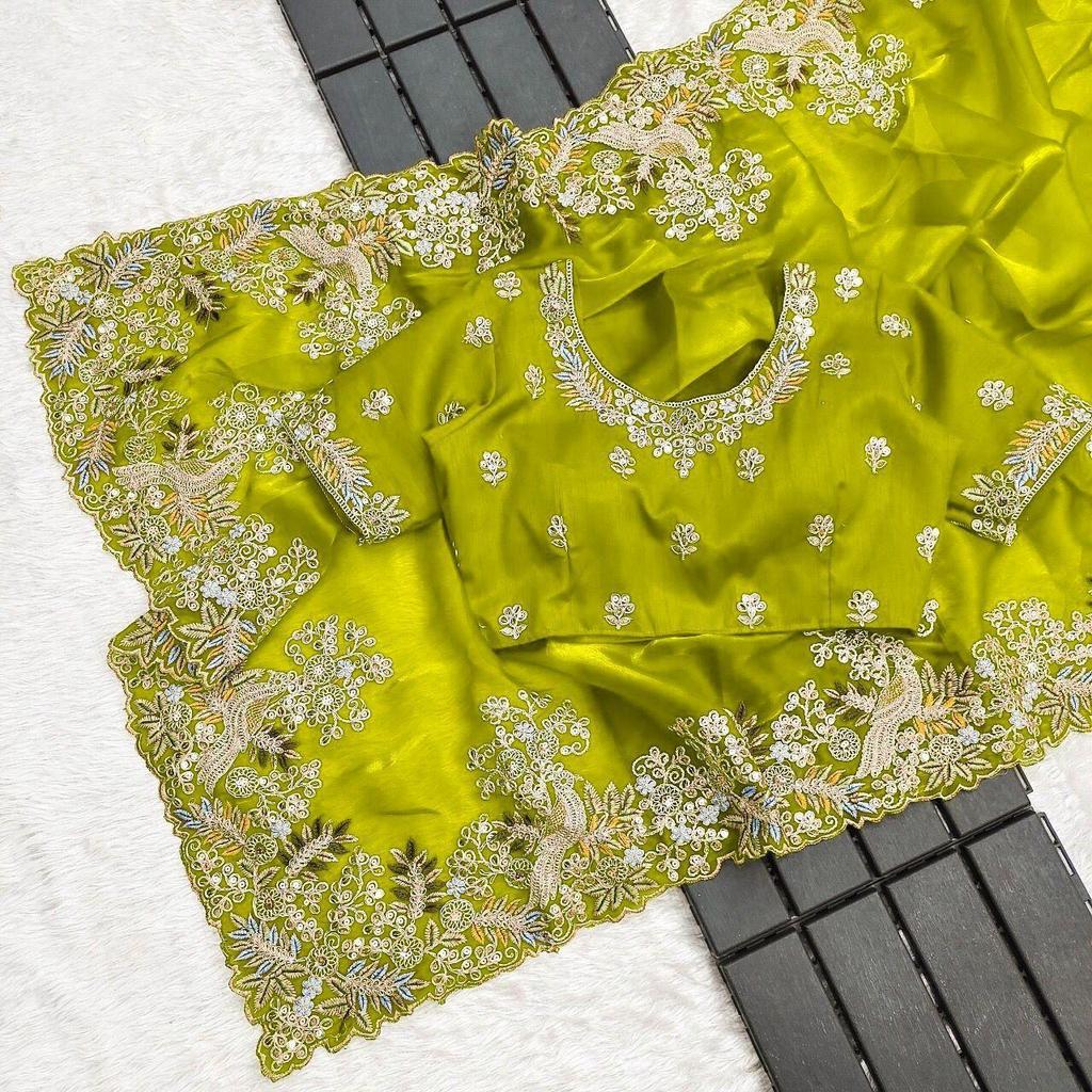 Soie pure avec broderie à séquence codée et belle bordure coupée en arc, couleur:-6