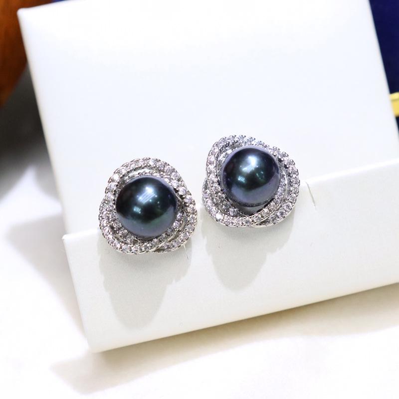 Elegant Freshwater Pearl 18K Gold-Plated Earrings: 8-9mm Studs with Zircon Details