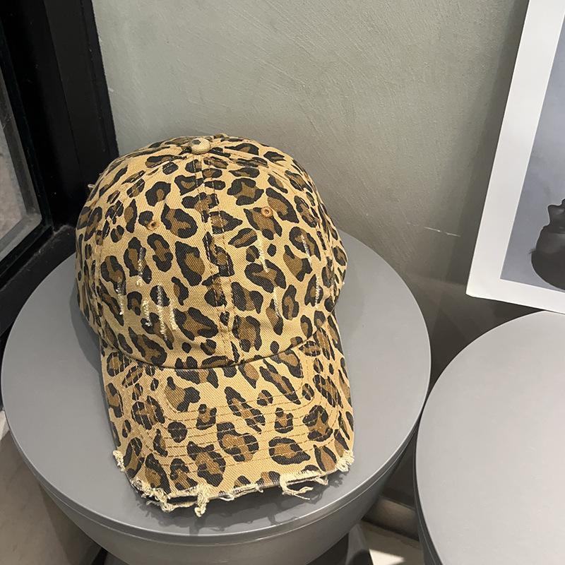 

Korean Retro Style y2k Leopard print baseball cap for women, spring/summer, distressed, casual, duckbill hat, makes the face look smaller, trendy for Adjustable（55-61cm） жёлтый