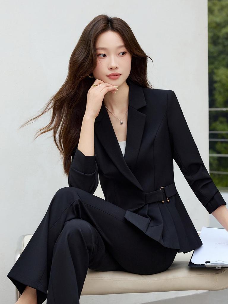 2025 Autumn Apricot Women's Suit Set: Professional Attire for Hotel and Jewelry Store Managers