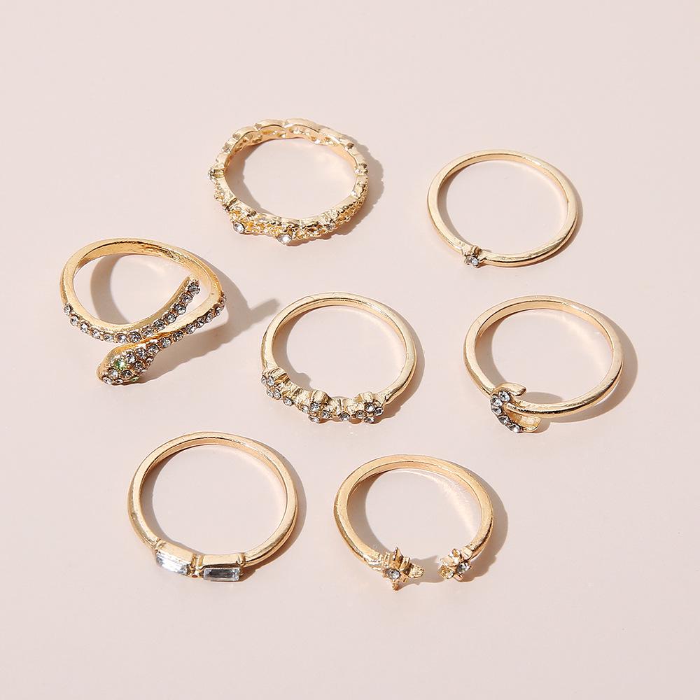 Full Of Diamond Stars Moon Snake Personality Retro 7-Piece Ring Female
