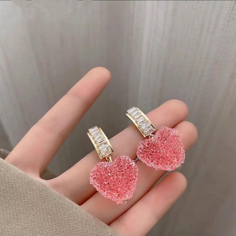 2023 Trendy Sweet Heart Gummy Stud Earrings: Cute, High-End, Light Luxury Women s Ear Accessories