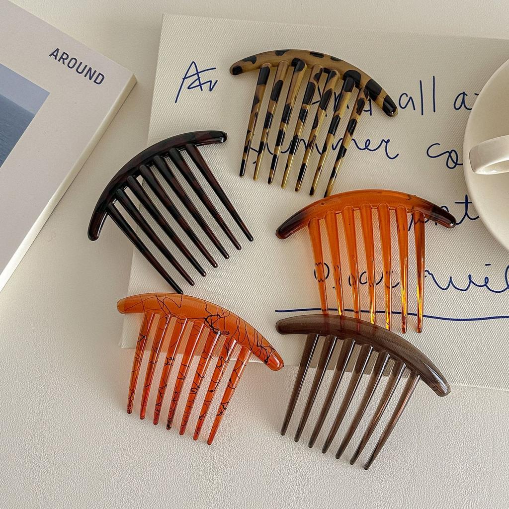Black 7 Teeth Hair Combs Jewelry Charm Women Retro Simple Leopard Hairpin Hair Clips Barrettes Fashion Headwear Hair Accessories