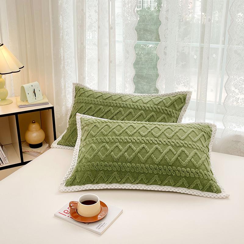 

Winter Plush Taffeta Fabric Pillowcase - Cozy Solid Color Sofa Cushion Cover 48*74cm/pair