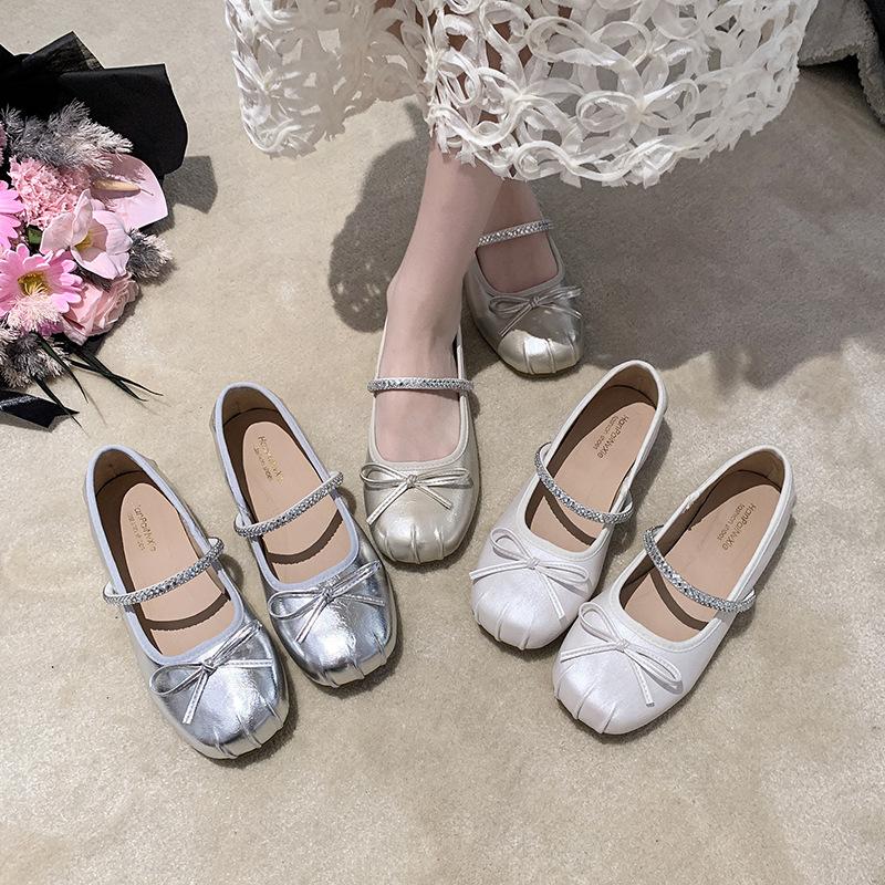 French flats silver single shoes women's 2025 new summer skirt ballet Mary Jane small leather shoes evening shoes