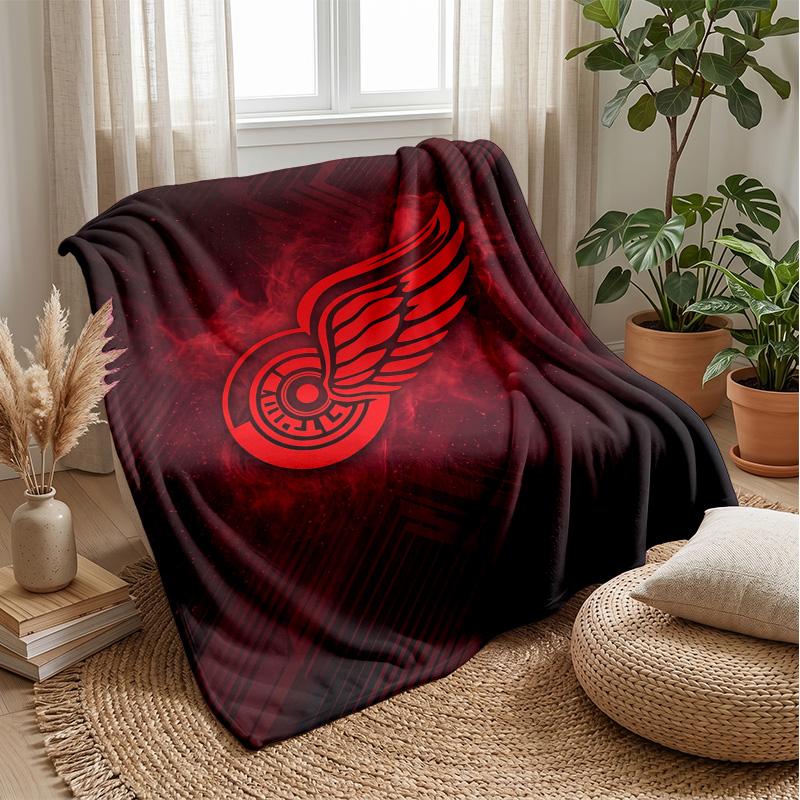 Detroit Red Wings Flannel Fleece Blanket Cozy Warm Throw Blanket For Couch Bed Travel All Season Use