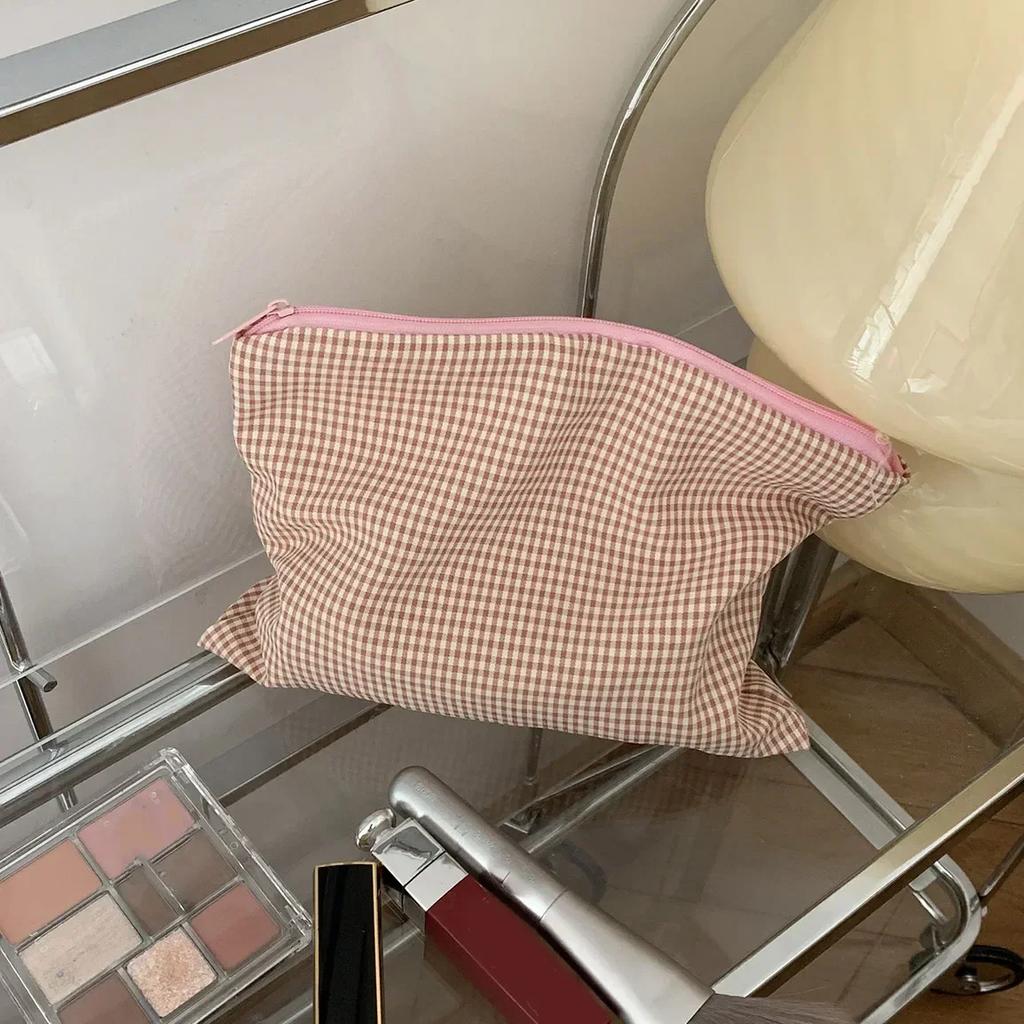 Travel Makeup Bag Portable Simple Pouch Cosmetic Bag for Women Plaid Makeup Bag Large Capacity Cotton Zipper Pouch Purse