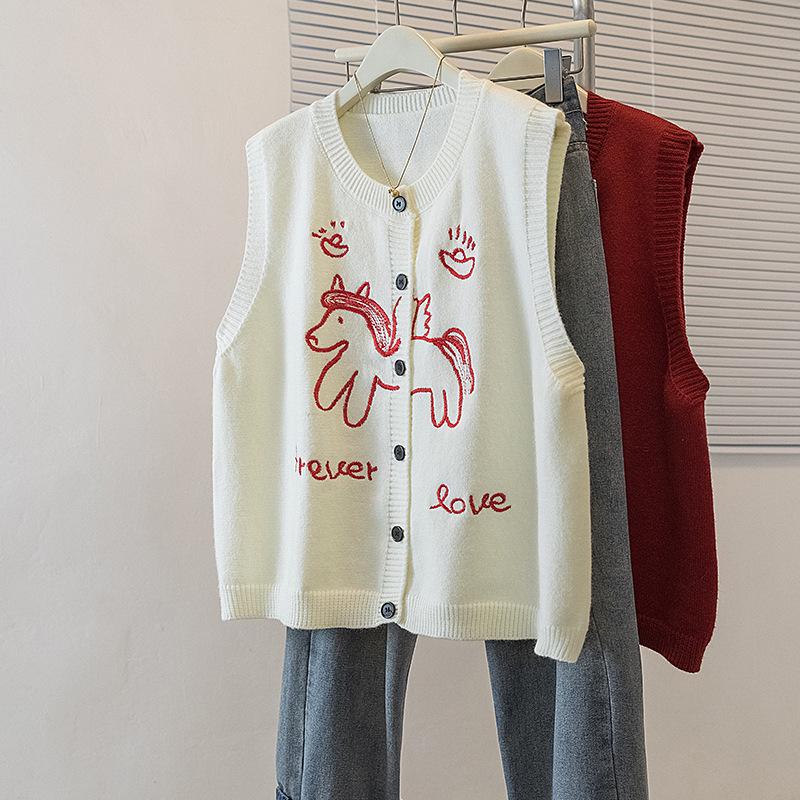 

Spring Plus Size Women s Korean Embroidered Knit Shirt and Loose Vest Set 4XL