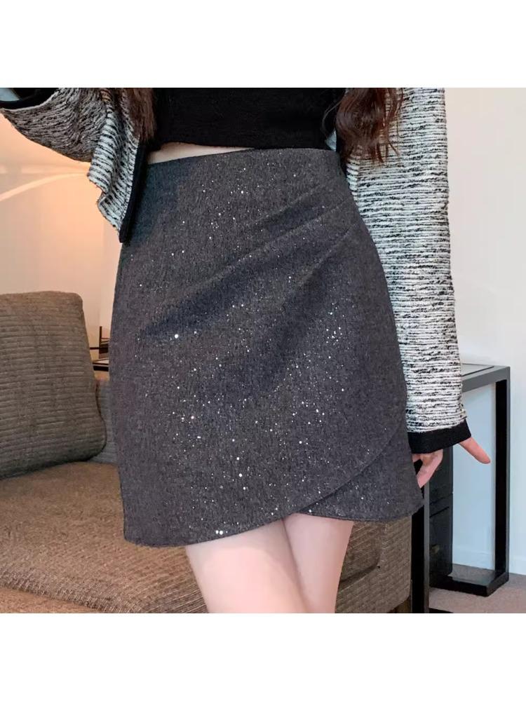 Irregular High-Waist Woolen A-Line Skirt for Plus Size Women - Autumn/Winter Hip-Hugging Short Skirt