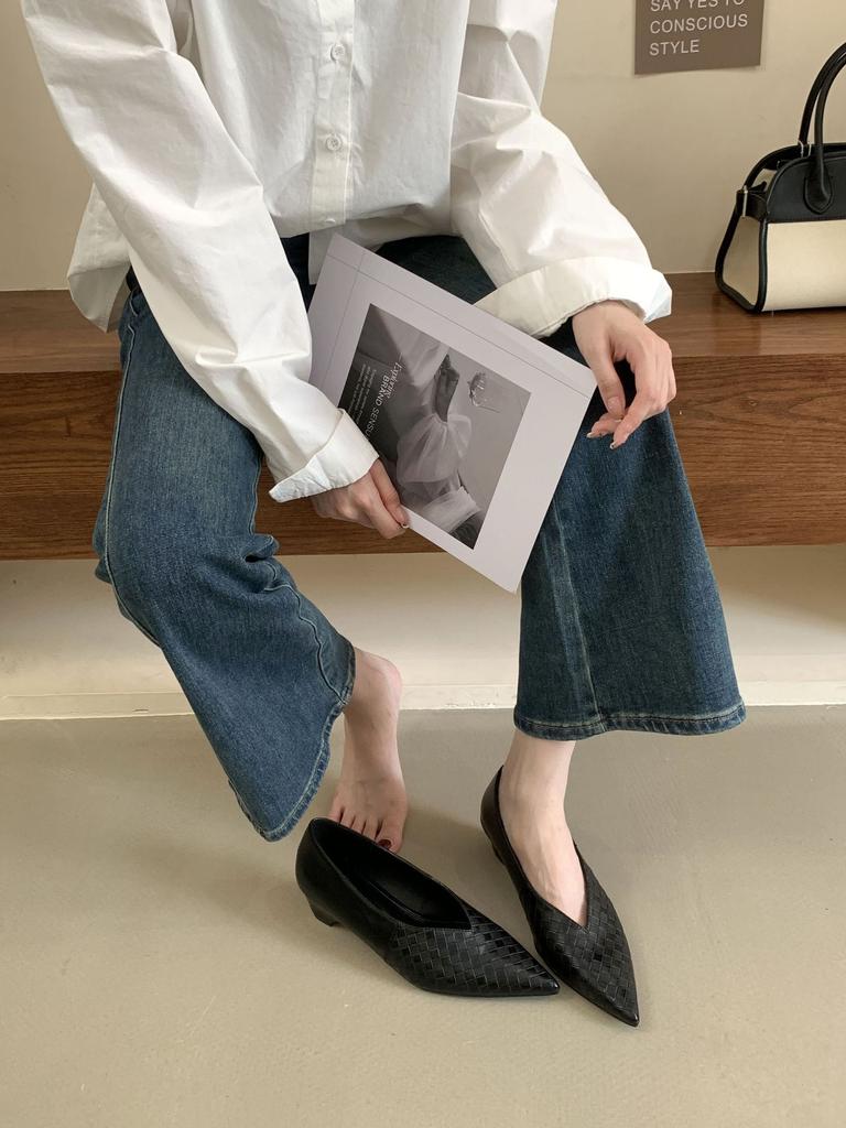 Coarse heel crocodile pattern French temperament pointed tip Mary Jane single shoes women's shoes new in autumn 2025