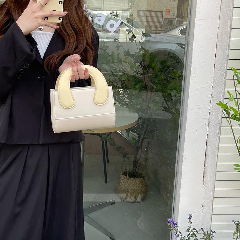 Spring and Summer New Trendy Niche Design Cute Clay Bag Fashionable Handbag Single Shoulder Crossbody Women's Bag