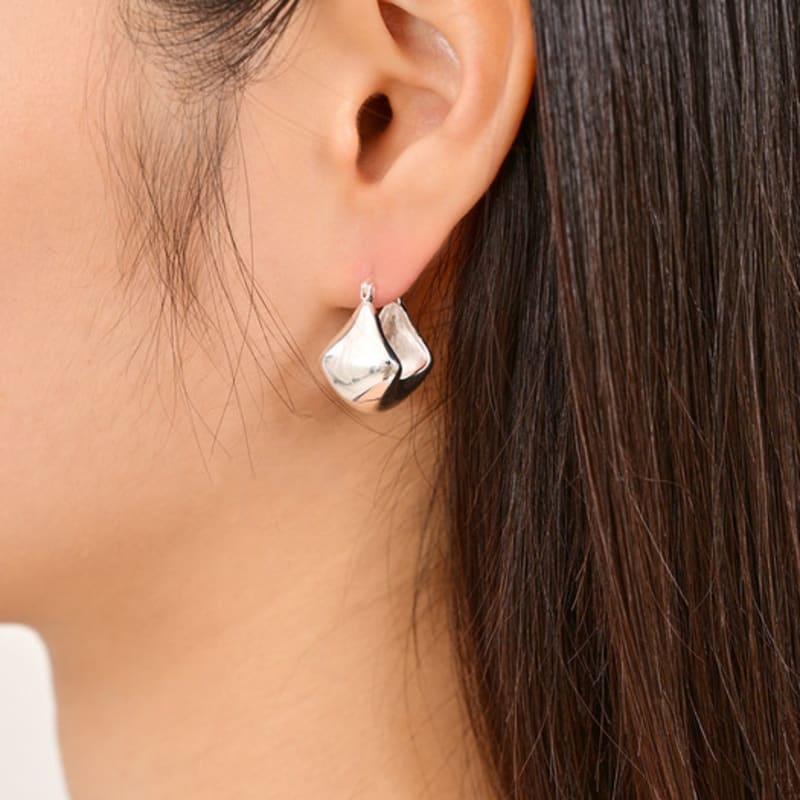 LAYERMOOD 24 Bold pebble Earring -silver925