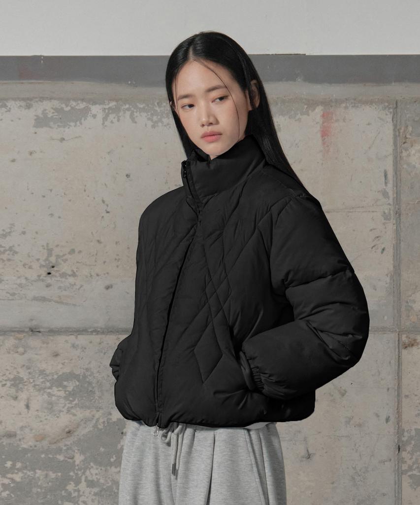 SECONDMONO W. Argyle Check Quilted Crop Padded Jumper [Black]_Sewjp001Black