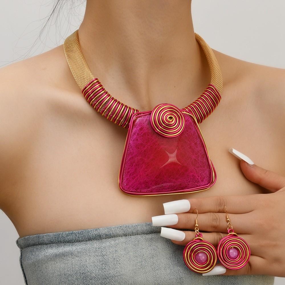 Resin Plastic And Jewelry Set With Large Gemstones And Elegant Water Chain For Fashion Fans