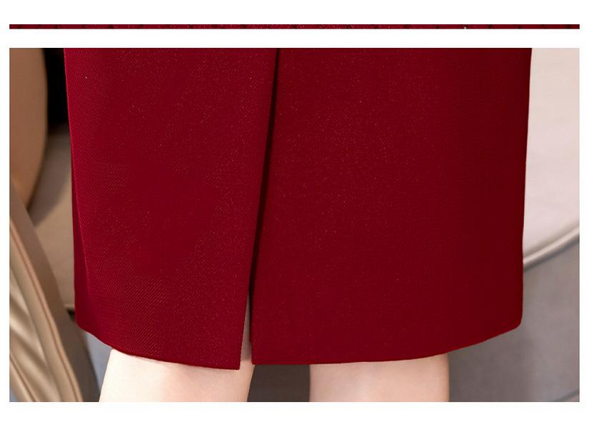 Mother's Red Festive Spring 2025 Wedding Banquet Dress - Elegant, Stylish, Young Mother of the Groom Formal Toasting Outfit