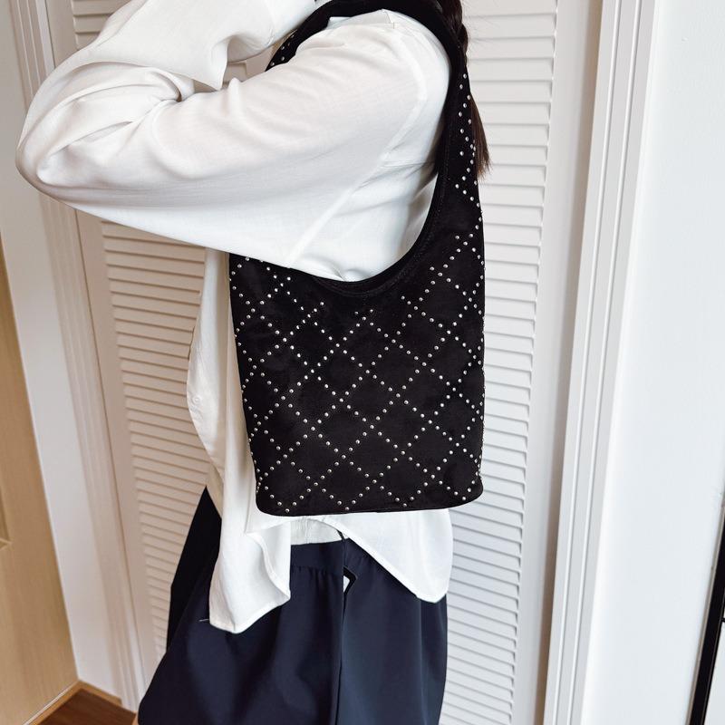 

Сумка-тоут в стиле Майяр, женская новая ретро замшевая модная универсальная сумка-мессенджер под мышкой на плечо для通勤 чёрный