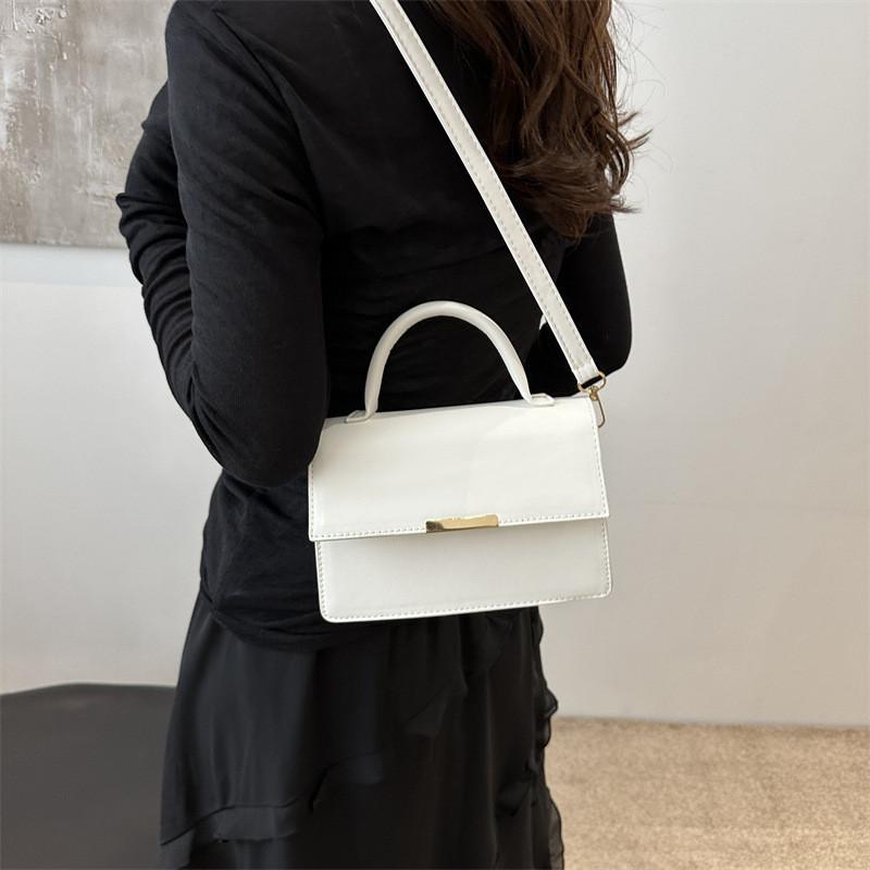 Fashionable Minimalist Commute Crossbody Bag For Women Summer 2024 In Various Colors