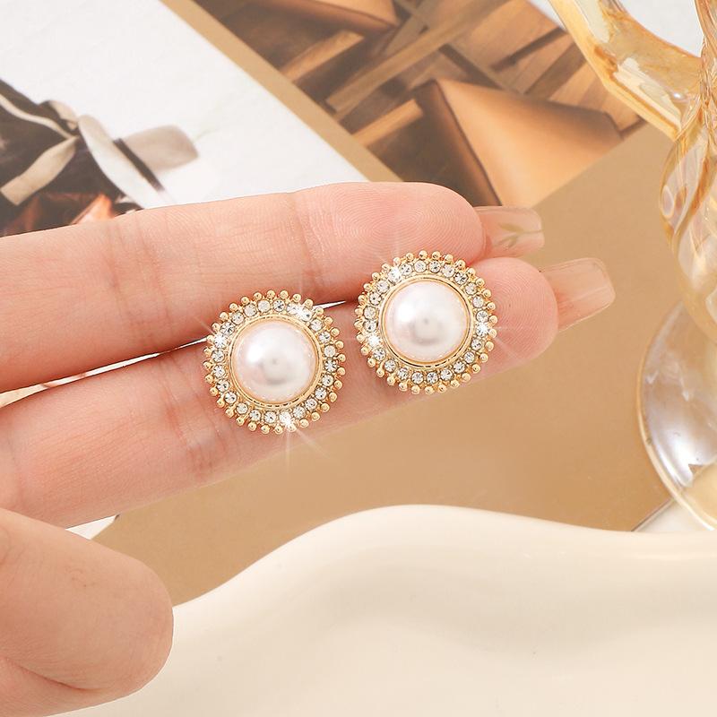 Silver needle stud earrings Pearl earrings Baroque earrings Retro simple style French style