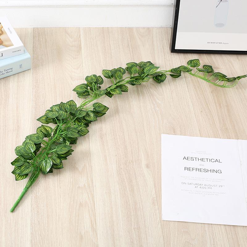 Artificial Pothos Vine Wall Hanging - Green Indoor Decoration for Living Rooms