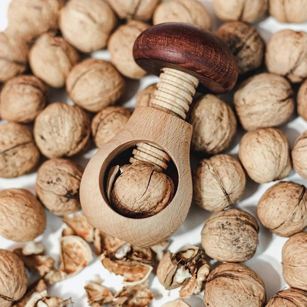 Creative Wooden Walnut  Household Solid Wood Nut Peeler