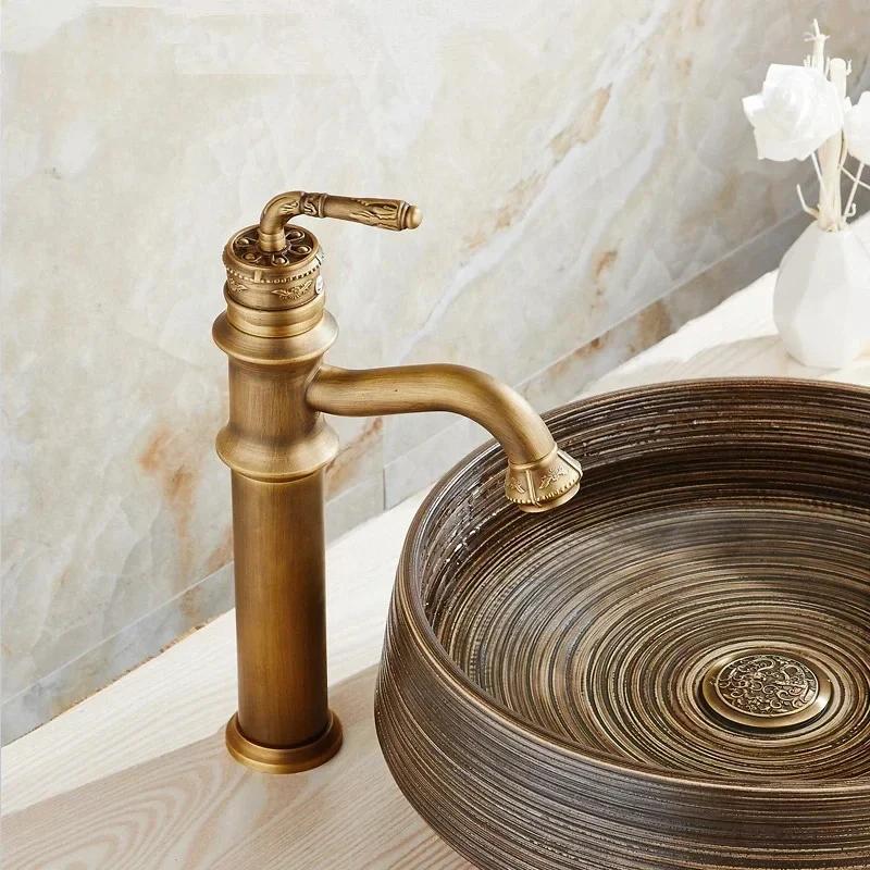Basin Faucets Antique Brass Faucet Bathroom Single Handle Vintage Deck Mount Torneiras Hot Cold Bath Mixer Water Tap