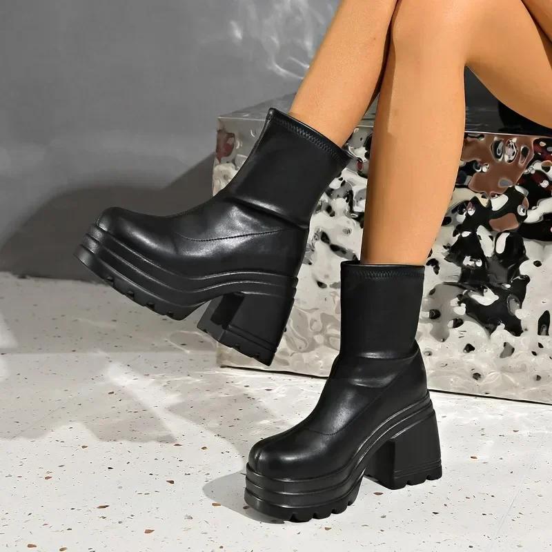 Fashion Women's Punk Chunky Heel Boots Black Gothic Platform High Heel Boots Fashion Designer Shoes New Cool Women Street Mid-calf Boots