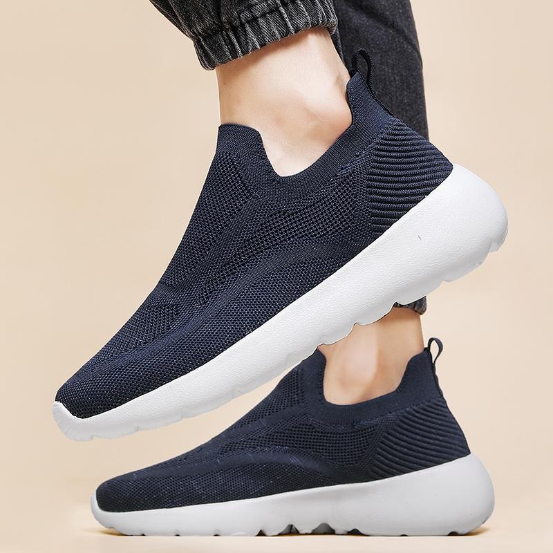 2025 New Comfort Breathable Summer Sports Mesh Slip-on Flying Woven Lightweight Couple Models More than Casual Walking Shoes