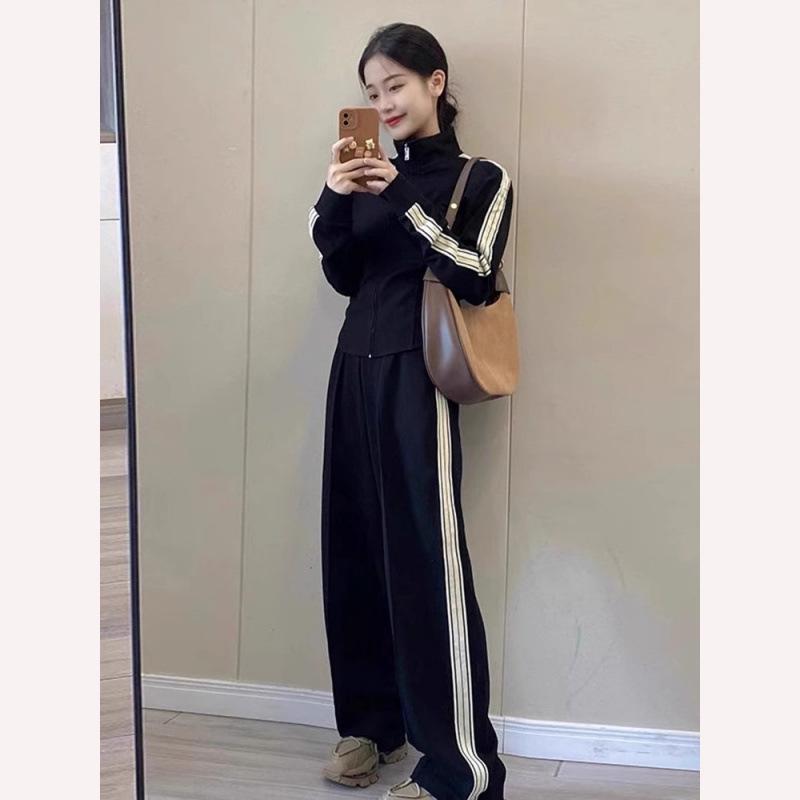 Women's Casual Sportswear Set - Spring & Autumn 2026: Fashionable Hoodie & Wide-Leg Pants Two-Piece Outfit