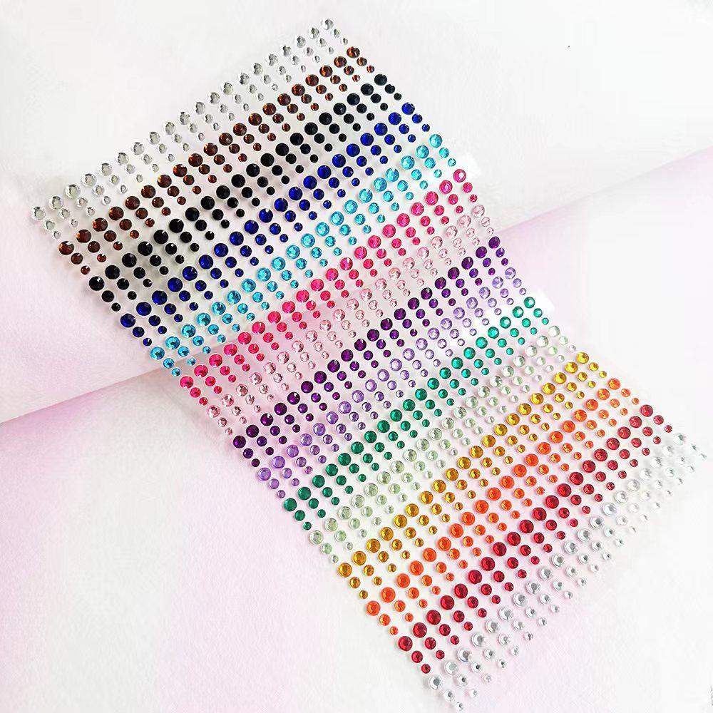 900Pcs Round Face Glitter Gem Stickers Self-Adhesive Crystal Rhinestones Stickers Festival
