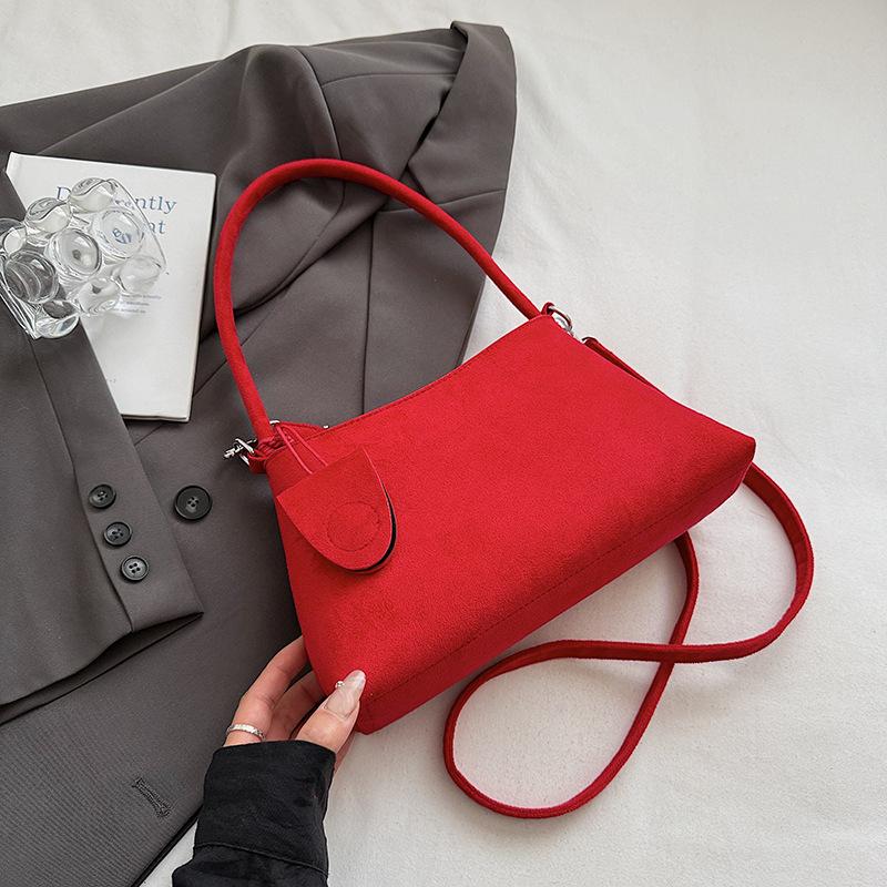 Summer simple solid color musk skin velvet niche underarm bag women's high value foreign style casual handbag commuter shoulder bag