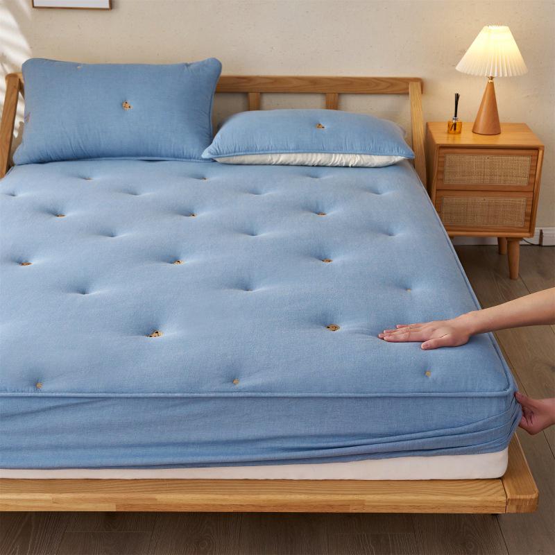 Washed Cotton Quilted Fitted Sheet - Solid Color, Full Wrap, Protective Cover for Home & Dormitory
