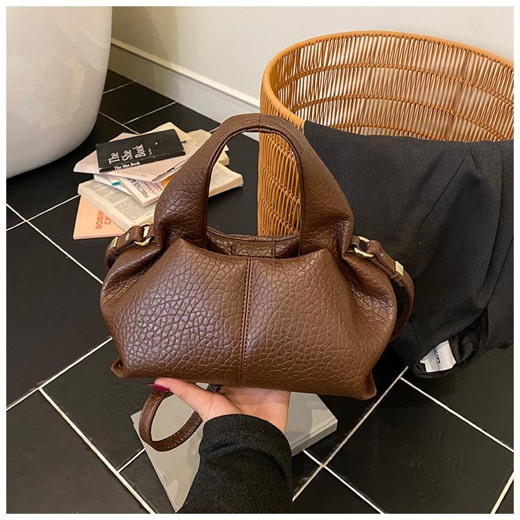 Modische handgehaltene Wolken-Tasche, Umhängetasche, Lässige Pendler-Schultertasche, Teigtaschen-förmige Tasche