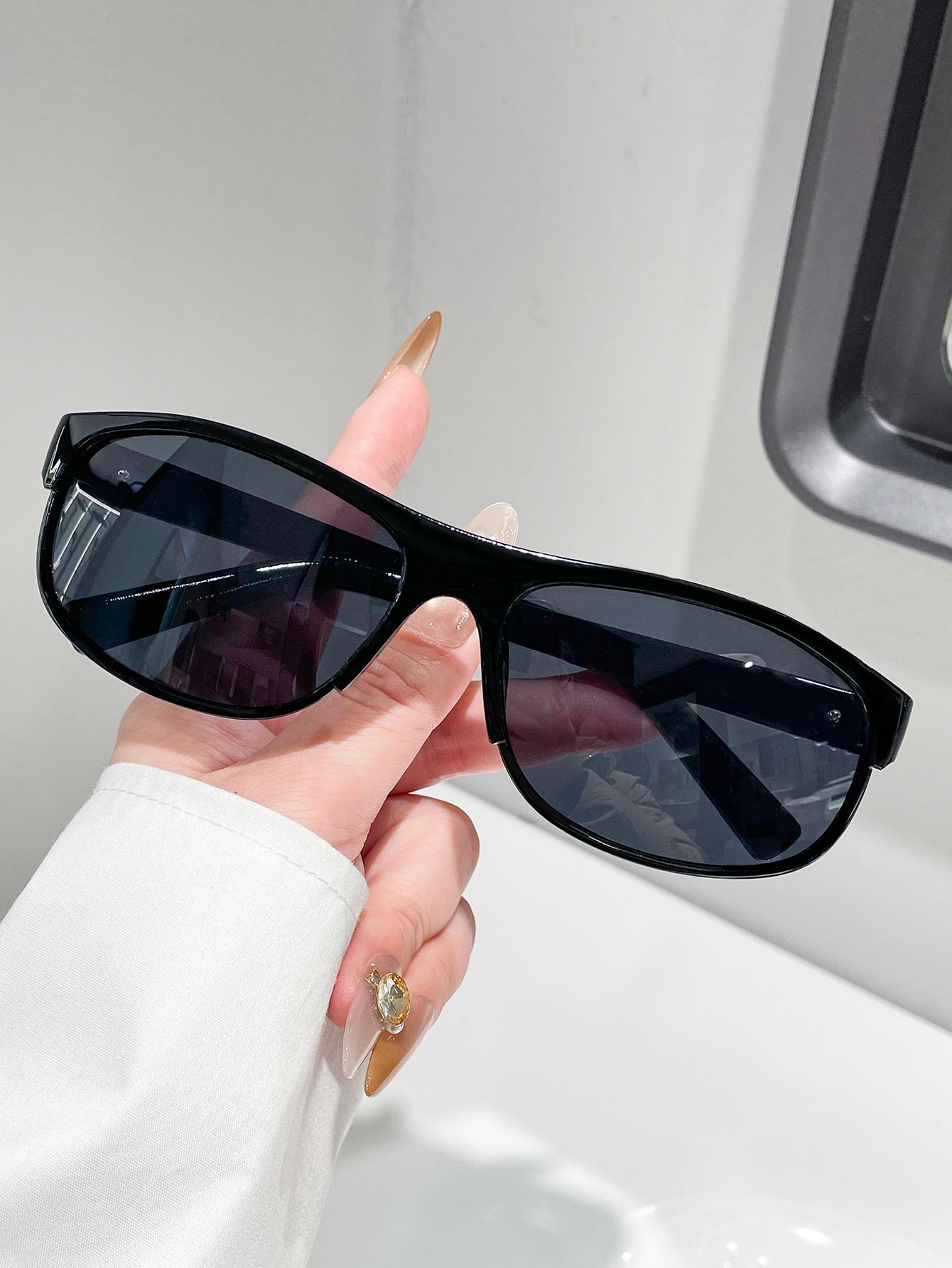 

Unisex Retro Rectangle Frame Fashion Glasses for Daily Wear Driving And Photography European And American Simple Style чёрный