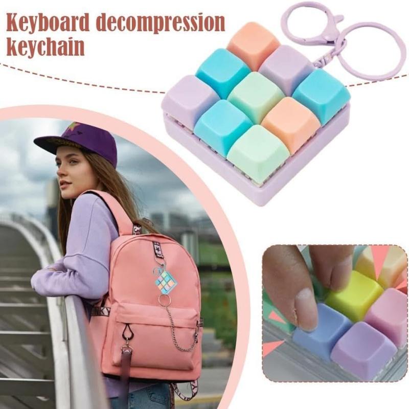Kolorowa Breloczek Fidget Toy Klawiatura 9 w 1 Klawiatura Przycisk Dekompresyjny Klikacz Palcami Zabawki Odstresowujące Fidget Prezenty