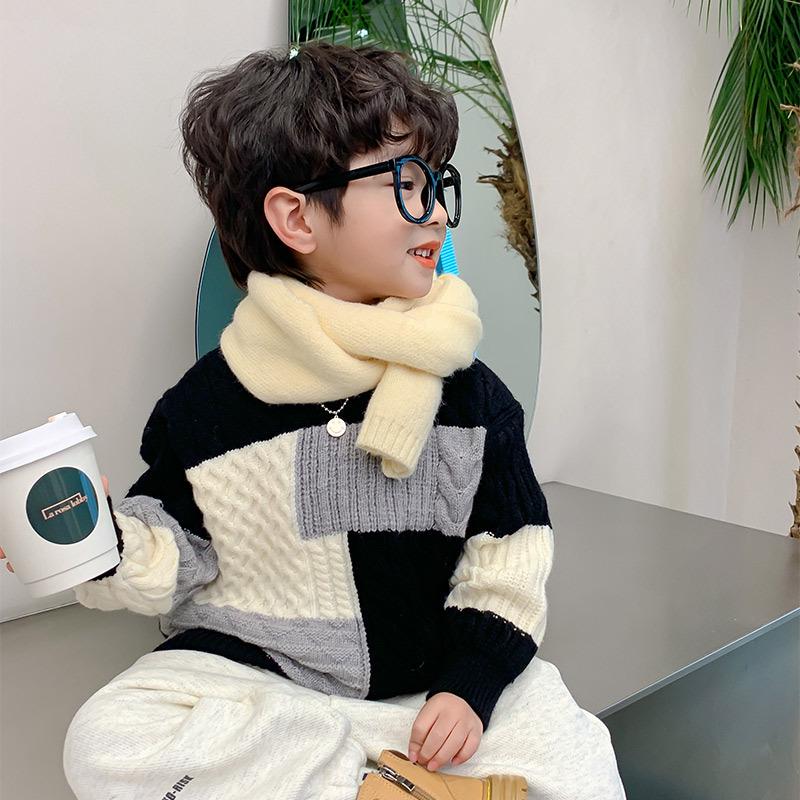 Boys' Autumn/Winter 2023 Thick Pullover Sweater for New Year's - Stylish and Warm