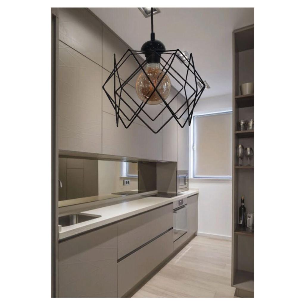 Schwarzer quadratischer Einzelkronleuchter (ohne Glas)