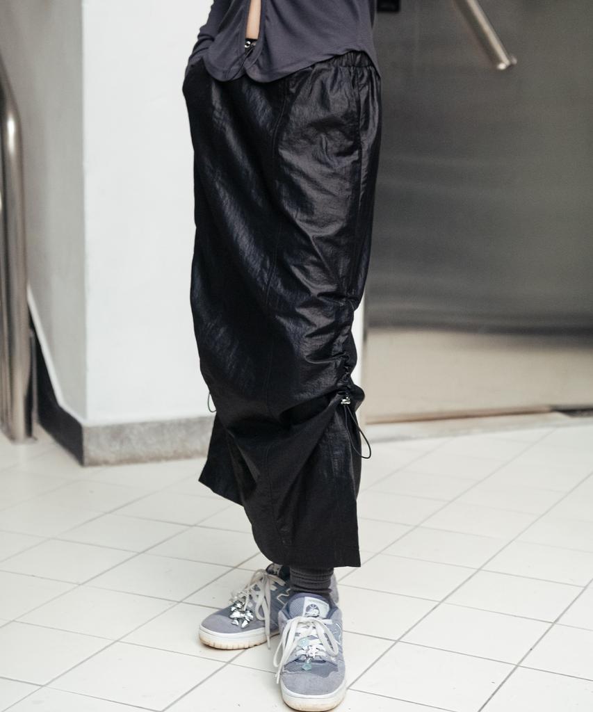 High School Disco String Slit Long Skirt_Black