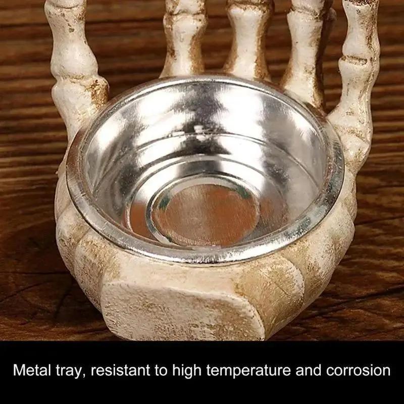 Halloween Creative Skull Candlestick Ornaments Resin Skull Halloween Desktop Porch Decoration Gifts Candle Holders Table Decor