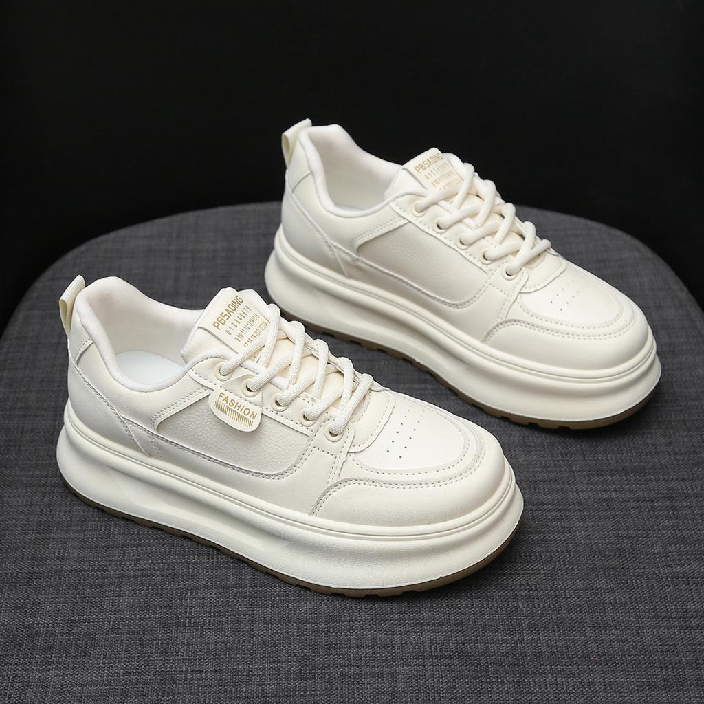 Stepping on shit little white shoes women's 2025 new popular spring versatile thick-soled imitation leather student leisure sports board shoes