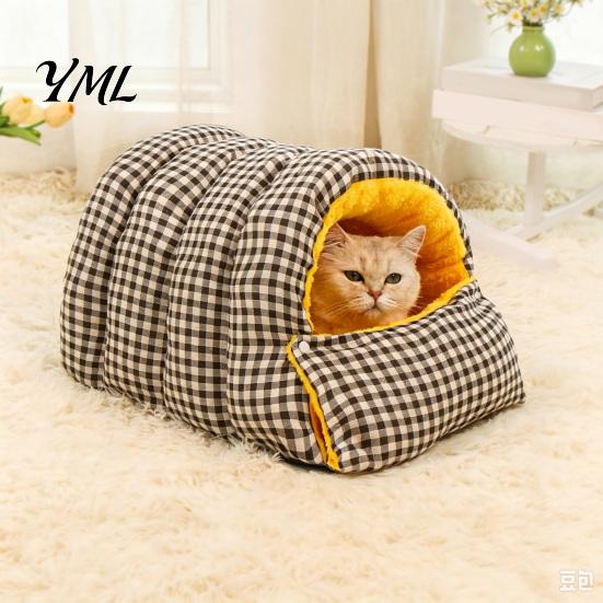 Non-slip Bottom Cat Hideaway Plush Cave Bed, Warm Enclosed Bed with Anti-slip Bottom, Cozy Pet Tent for Cats Hideaway, Washable Indoor Hiding Sleeping
