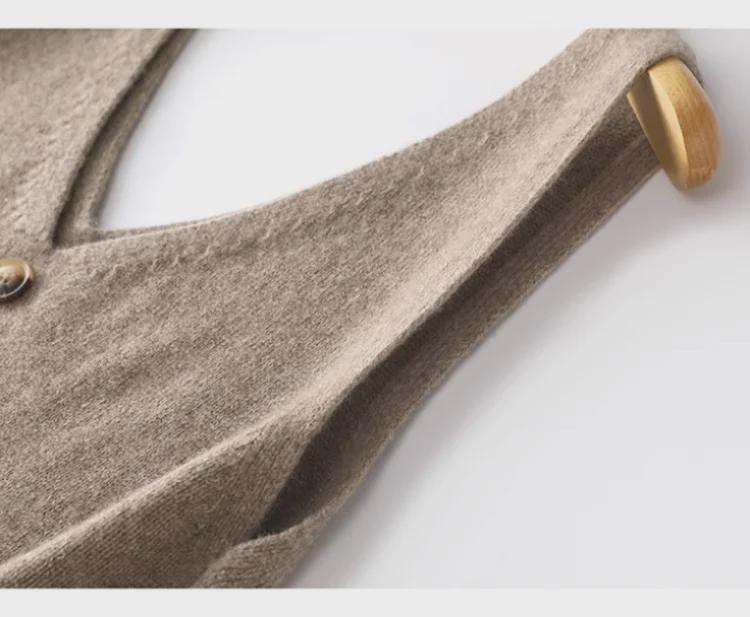 Women's Sleeveless Knit Vest Dress for Spring & Fall 2024 - Mid-Length, Loose, Over-the-Knee Style